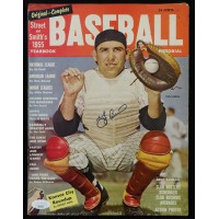 Yogi Berra Signed Baseball Pictorial Magazine JSA Authenticated Spine Issues