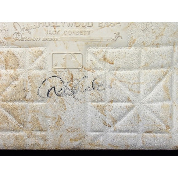 Derek Jeter New York Yankees Signed 2006 Game Used Base MLB Steiner Authentic