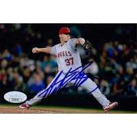 Andrew Bailey Los Angeles Angels Signed 4x6 Glossy Photo JSA Authentic Smudged