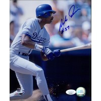 Mike Davis Los Angeles Dodgers Signed 8x10 Glossy Photo JSA Authenticated