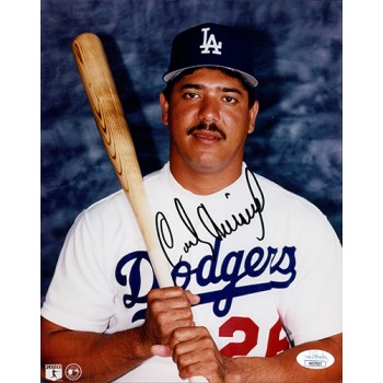 Carlos Hernandez Los Angeles Dodgers Signed 8x10 Glossy Photo JSA Authenticated