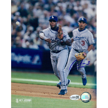 Cesar Izturis Los Angeles Dodgers Signed 8x10 Glossy Photo JSA Authenticated