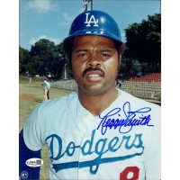 Reggie Smith Los Angeles Dodgers Signed 8x10 Glossy Photo JSA Authenticated Reggie Smith Los Angeles Dodgers Signed 8x10 Glossy Photo JSA Authenticated