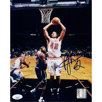 P.J. Brown Miami Heat Signed 8x10 Glossy Photo JSA Authenticated