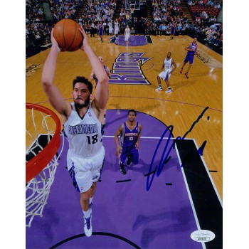 Omri Casspi Sacramento Kings Signed 8x10 Glossy Photo JSA Authenticated