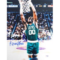 Robert Parish Boston Celtics Signed 11x14 Glossy Photo PSA/DNA Authenticated