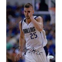 Chandler Parsons Dallas Mavericks Signed 8x10 Glossy Photo JSA Authenticated