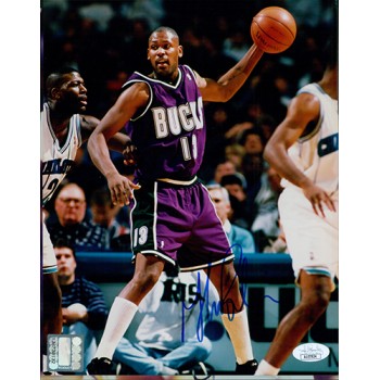 Glenn Robinson Milwaukee Bucks Signed 8x10 Glossy Photo JSA Authenticated