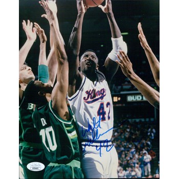 Walt Williams Sacramento Kings Signed 8x10 Glossy Photo JSA Authenticated