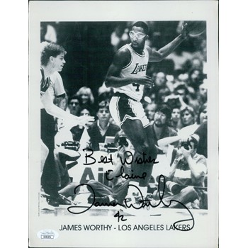 James Worthy Los Angeles Lakers Signed 8.5x11 Cardstock Photo JSA Authenticated