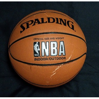 Elgin Baylor Signed Spalding Indoor/Outdoor Basketball JSA Authenticated DMG