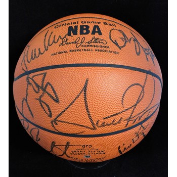 Chicago Bulls 1994-95 Team Signed Official Game Basketball JSA Authenticated