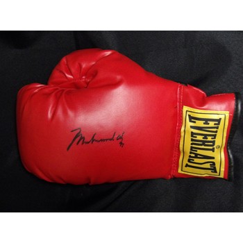 Muhammad Ali Boxer Signed Red Everlast Boxing Glove JSA Authenticated