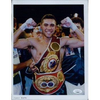 Oscar De La Hoya Boxer Signed 8.5x11 Cardstock Photo JSA Authenticated