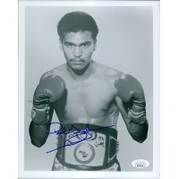 Paul Gonzalez Boxer Signed Glossy 8x10 Photo JSA Authenticated