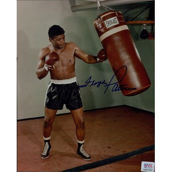 Floyd Patterson Light Heavyweight Boxer Signed Glossy 8x10 Photo PSA/DNA Authenticated