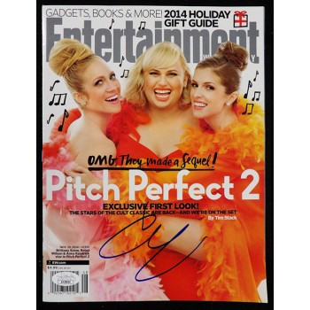 Anna Kendrick Actress Signed Entertainment Weekly Magazine JSA Authenticated