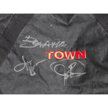 The Town Ben Affleck John Hamm Jeremy Renner Signed Duffle Bag JSA Authenticated