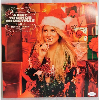 Meghan Trainor Signed A Very Trainor Christmas LP Album Sleeve JSA Authenticated