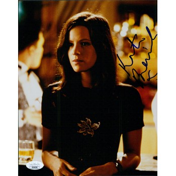 Kate Beckinsale Actress Signed 8x10 Glossy Photo JSA Authenticated