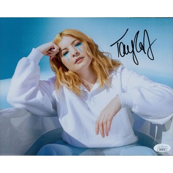 Taylor Janzen Singer Signed 8x10 Matte Photo JSA Authenticated