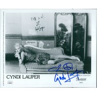 Cyndi Lauper Signer Signed 8x10 Matte Promo Photo JSA Authenticated
