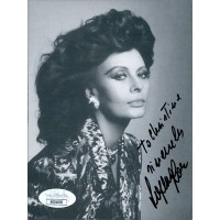 Sophia Loren Movie Actress Signed 4x6 Cardstock Photo JSA Authenticated