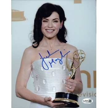 Julianna Margulies Actress Signed 8x10 Matte Photo JSA Authenticated