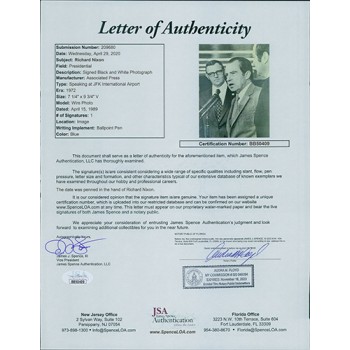 Richard Nixon Signed 7.5x9.5 Associated Press Wire Photo JSA Authenticated