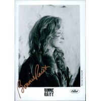 Bonnie Raitt Singer Signed 5x7 Matte Promo Photo JSA Authenticated Kinks