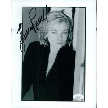 Theresa Russell Actress Signed 8x10 Glossy Photo JSA Authenticated DMG