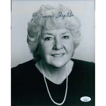 Maureen Stapleton Actress Signed 8x10 Matte Photo JSA Authenticated