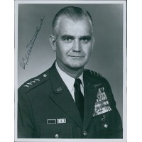 General William Westmoreland Signed vintage 8x10 US Army Photo JSA Authenticated
