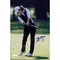 Beatriz Recari LPGA Golfer Signed 8x12 Glossy Photo JSA Authenticated