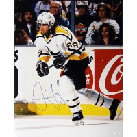 Jaromir Jagr Pittsburgh Penguins Signed 16x20 Glossy Photo JSA Authenticated