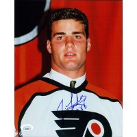 Eric Lindros Philadelphia Flyers Signed 8x10 Glossy Photo JSA Authentic No Card Eric Lindros Philadelphia Flyers Signed 8x10 Glossy Photo JSA Authentic No Card