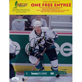 Teemu Selanne Anaheim Ducks Signed 8.5x11 Cardstock Promo Photo JSA Authentic