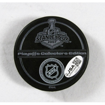 Kent Huskins Anaheim Ducks Signed 2007 Stanley Cup Hockey Puck JSA Authenticated