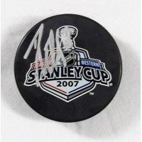 Drew Miller Anaheim Ducks Signed 2007 Stanley Cup Hockey Puck JSA Authenticated