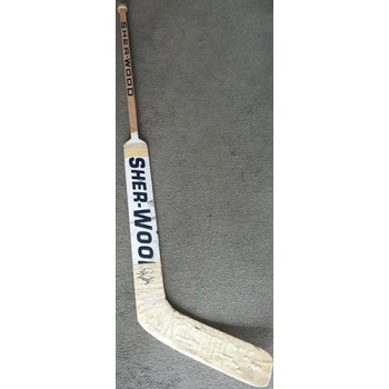 Ron Tugnutt Signed Game Used PRO-STOCK Stick Sher-Wood JSA Authenticated